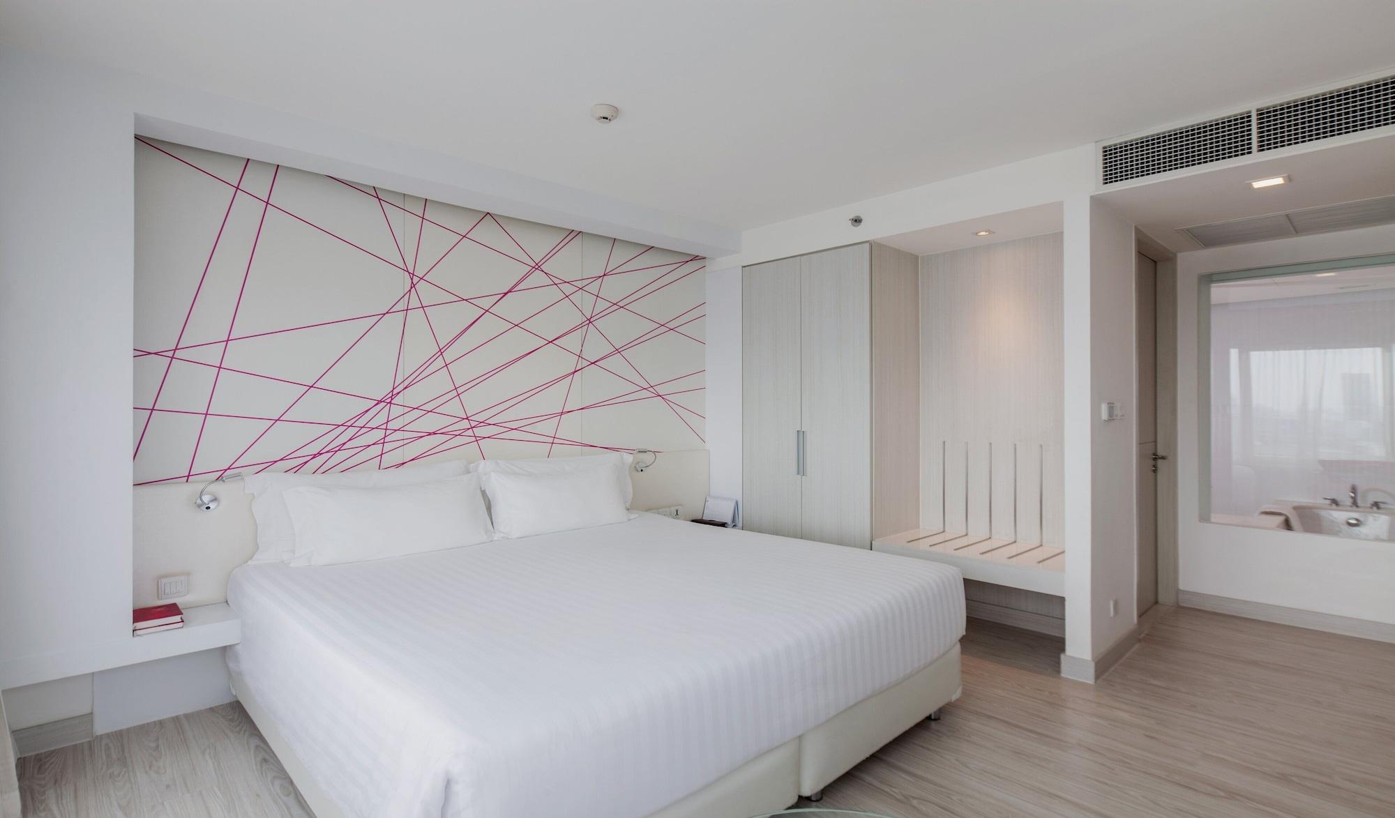 Centara Watergate Pavilion Hotel Бангкок Екстер'єр фото