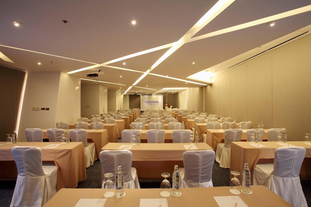Centara Watergate Pavilion Hotel Бангкок Екстер'єр фото